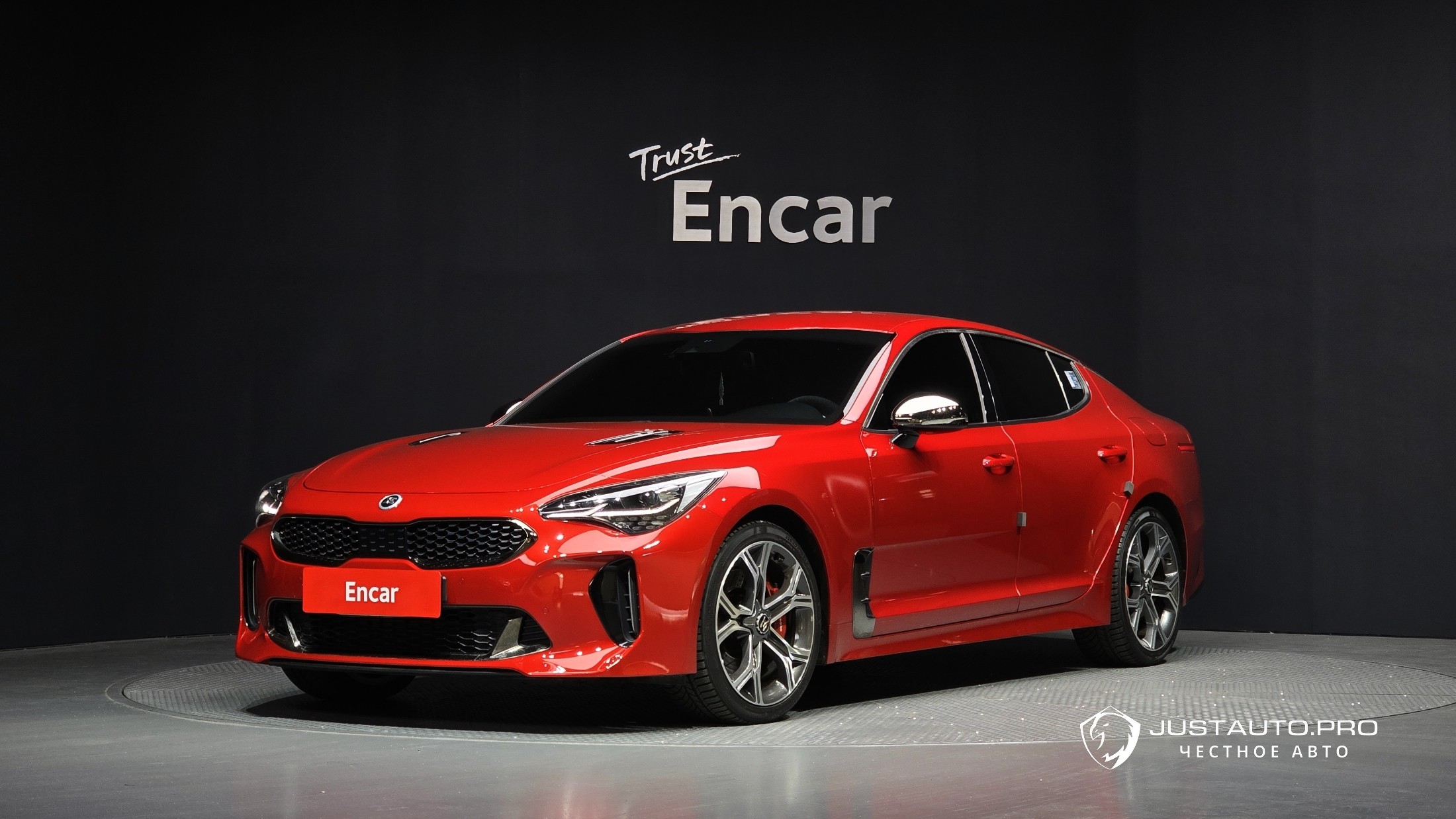 Автомобиль Kia Stinger