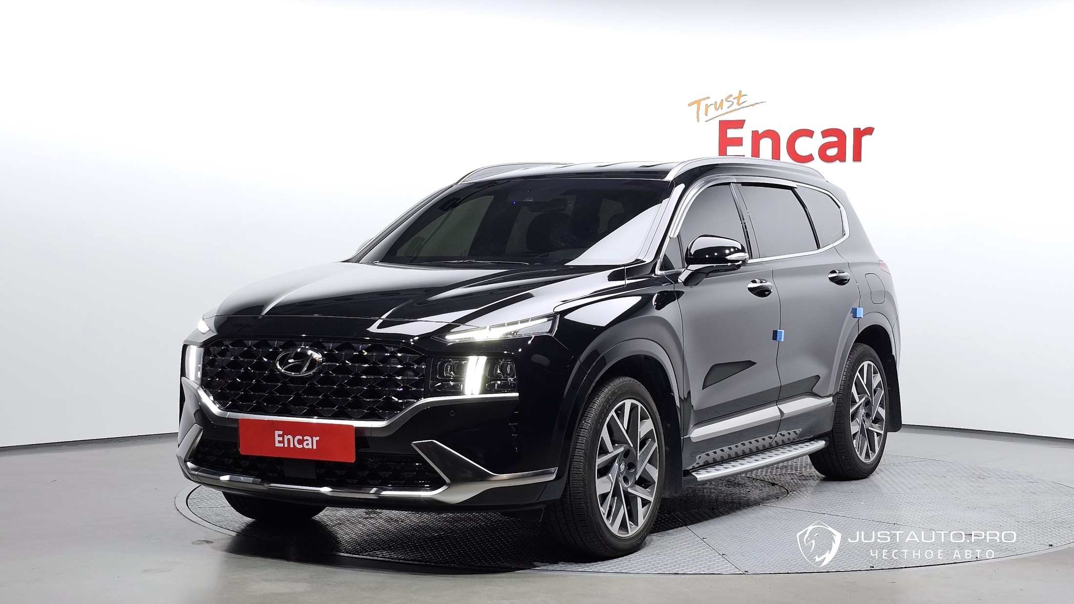 Автомобиль Hyundai Santafe