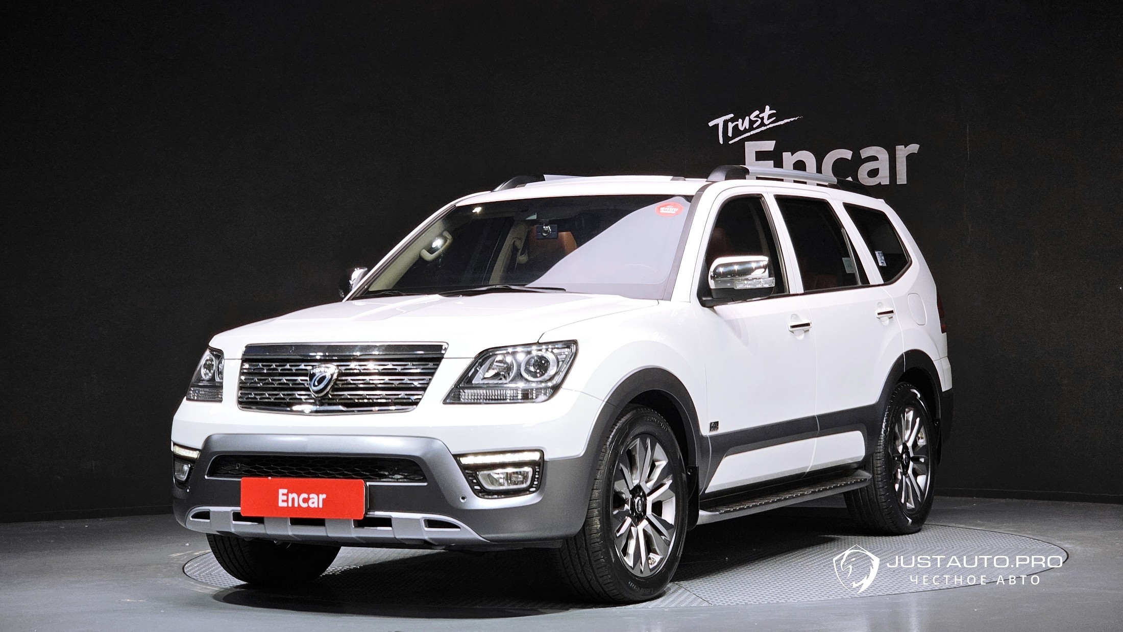 Автомобиль Kia Mohave