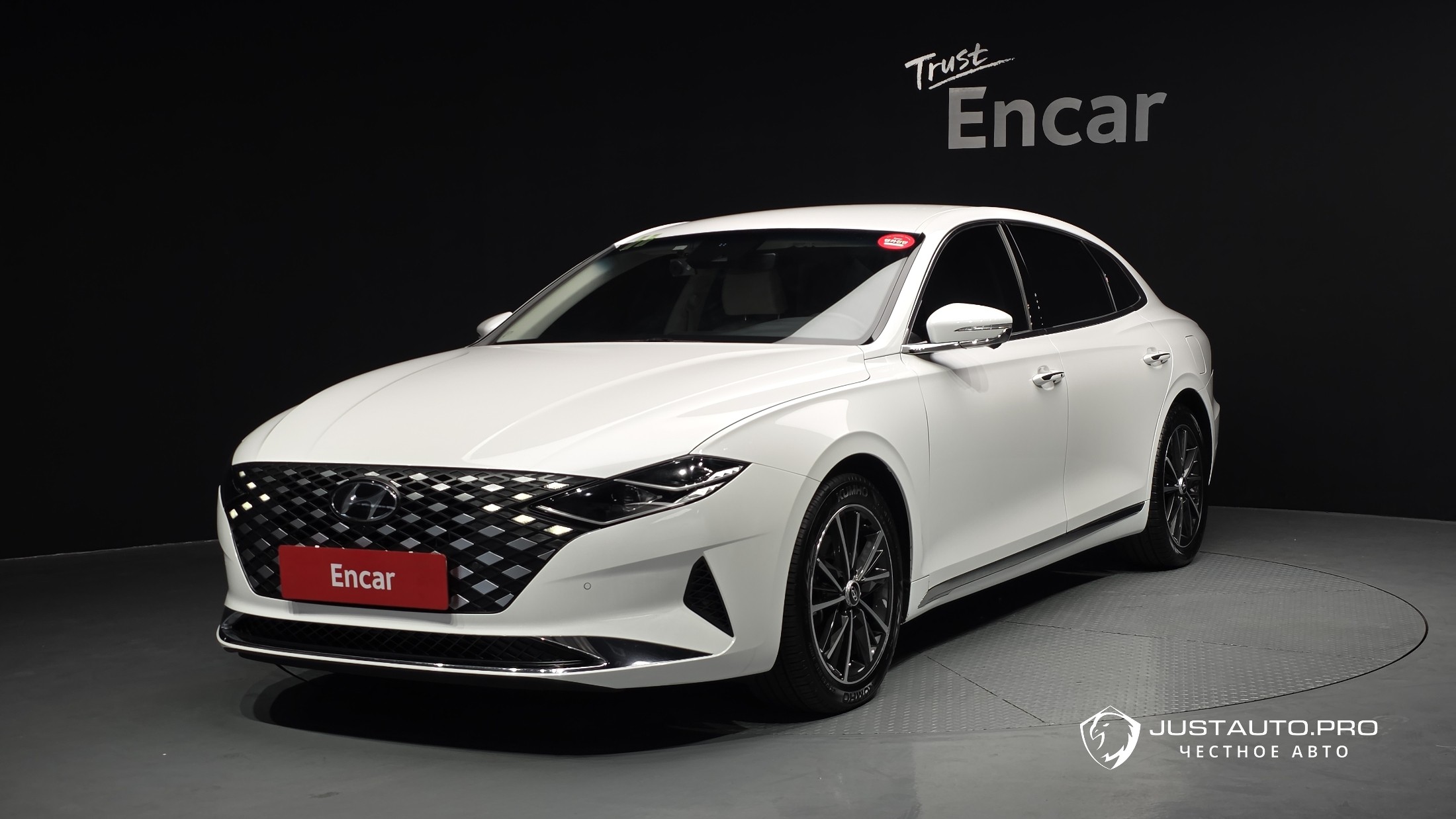 Автомобиль Hyundai Grandeur