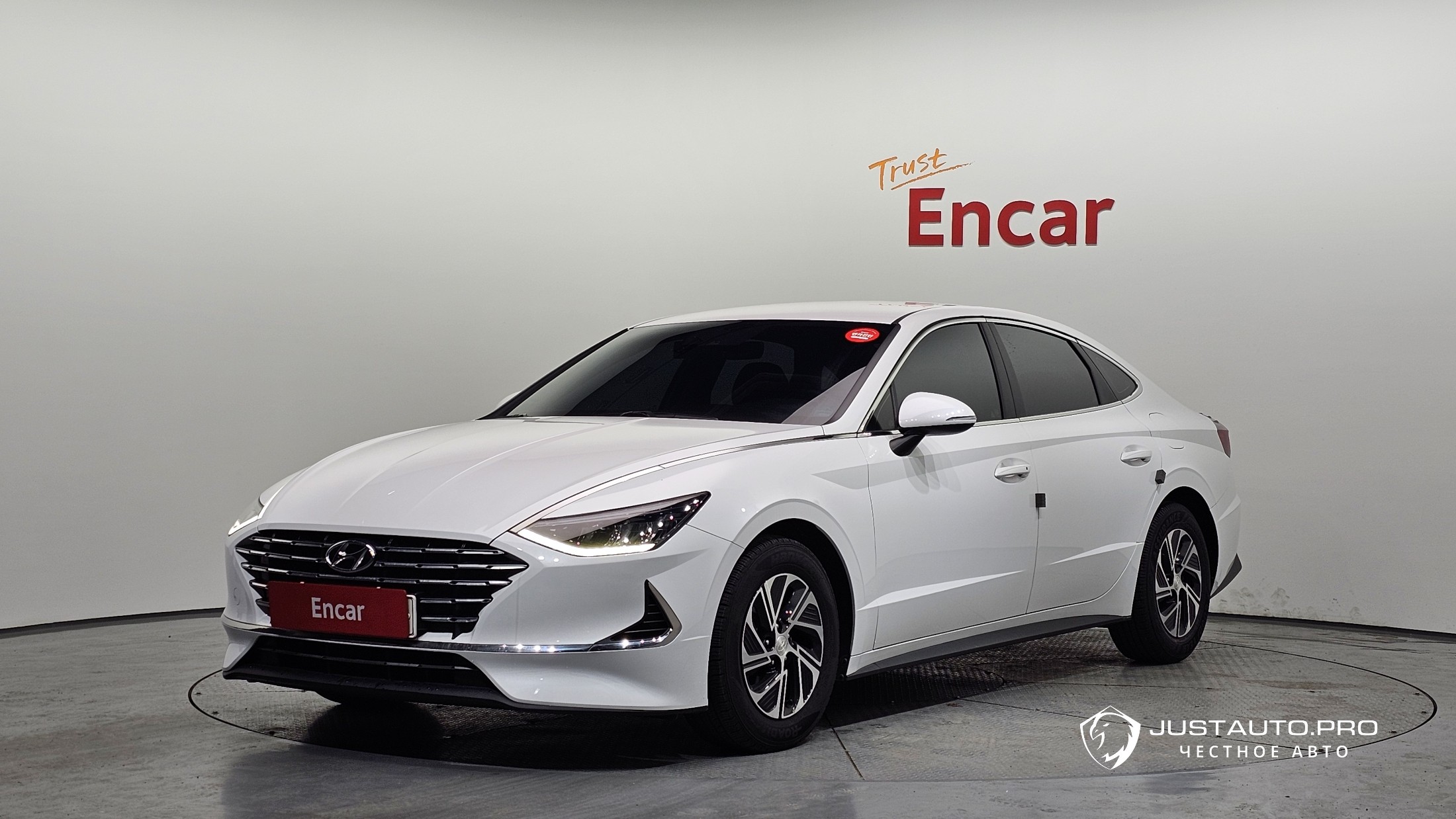 Автомобиль Hyundai Sonata