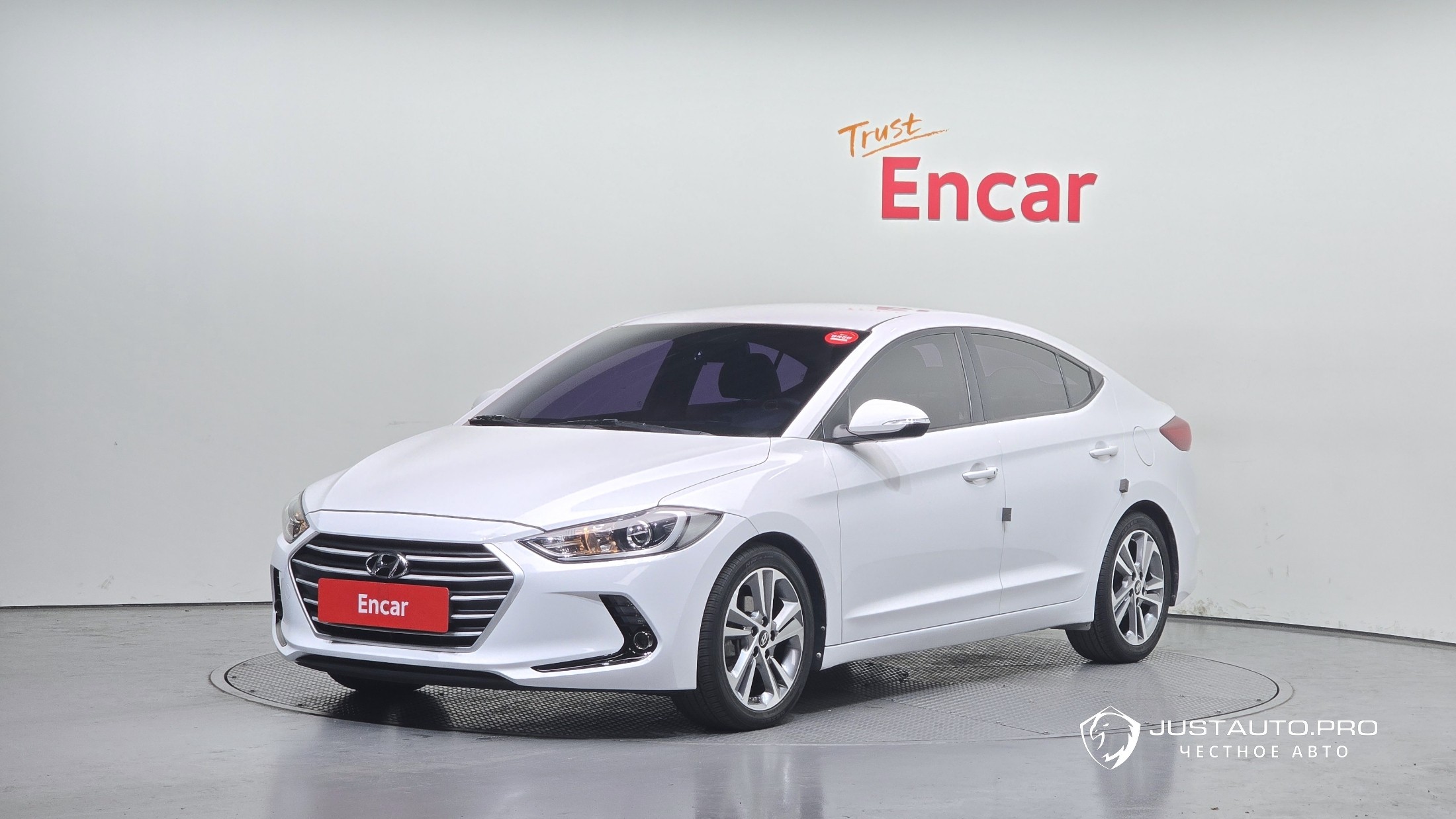 Автомобиль Hyundai AVANTE