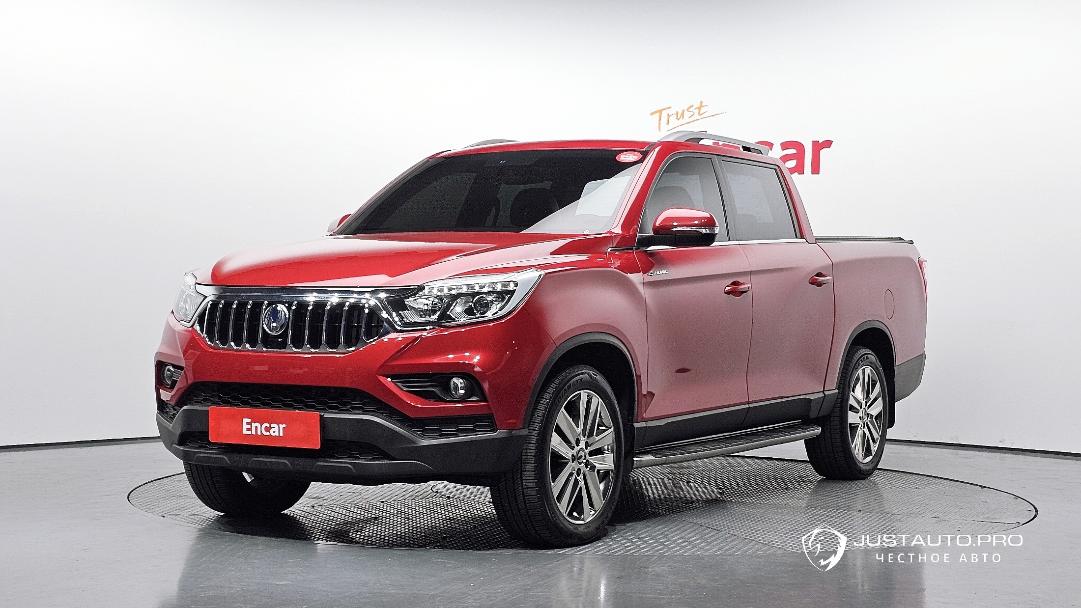 Автомобиль KG_Mobility_Ssangyong Rexton
