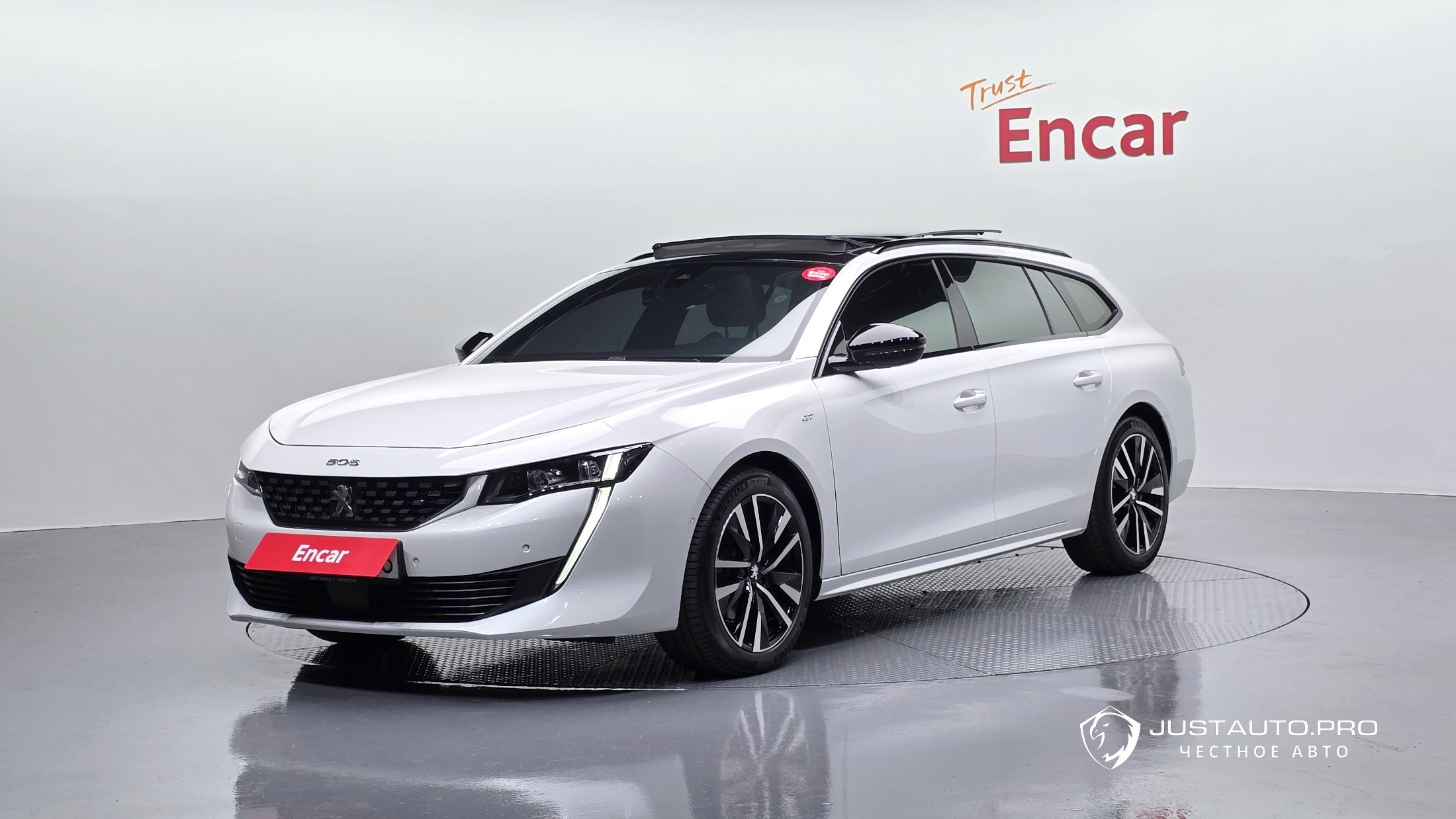 Автомобиль Peugeot 508