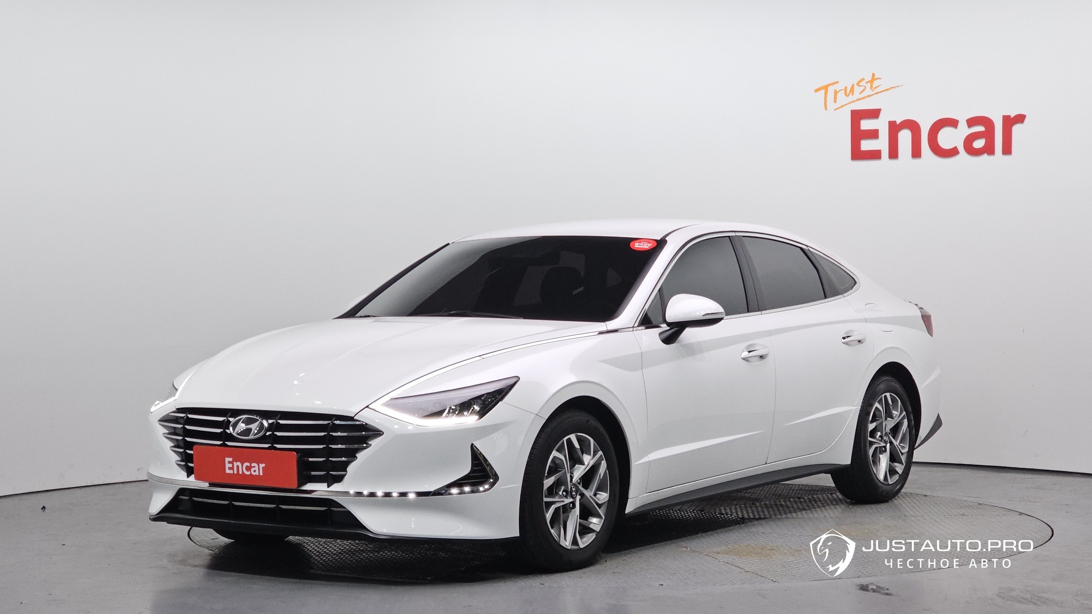 Автомобиль Hyundai Sonata