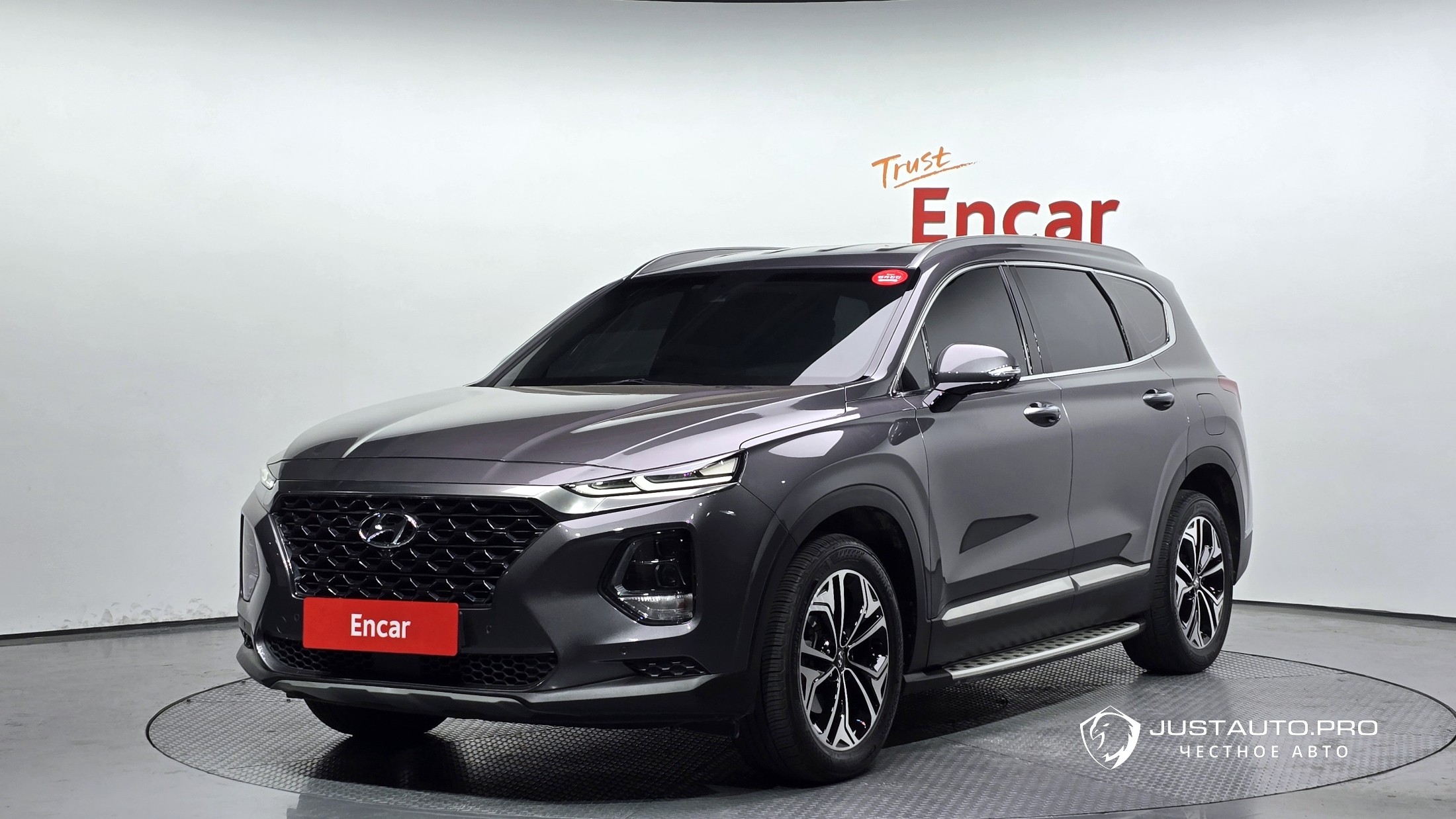 Автомобиль Hyundai Santafe