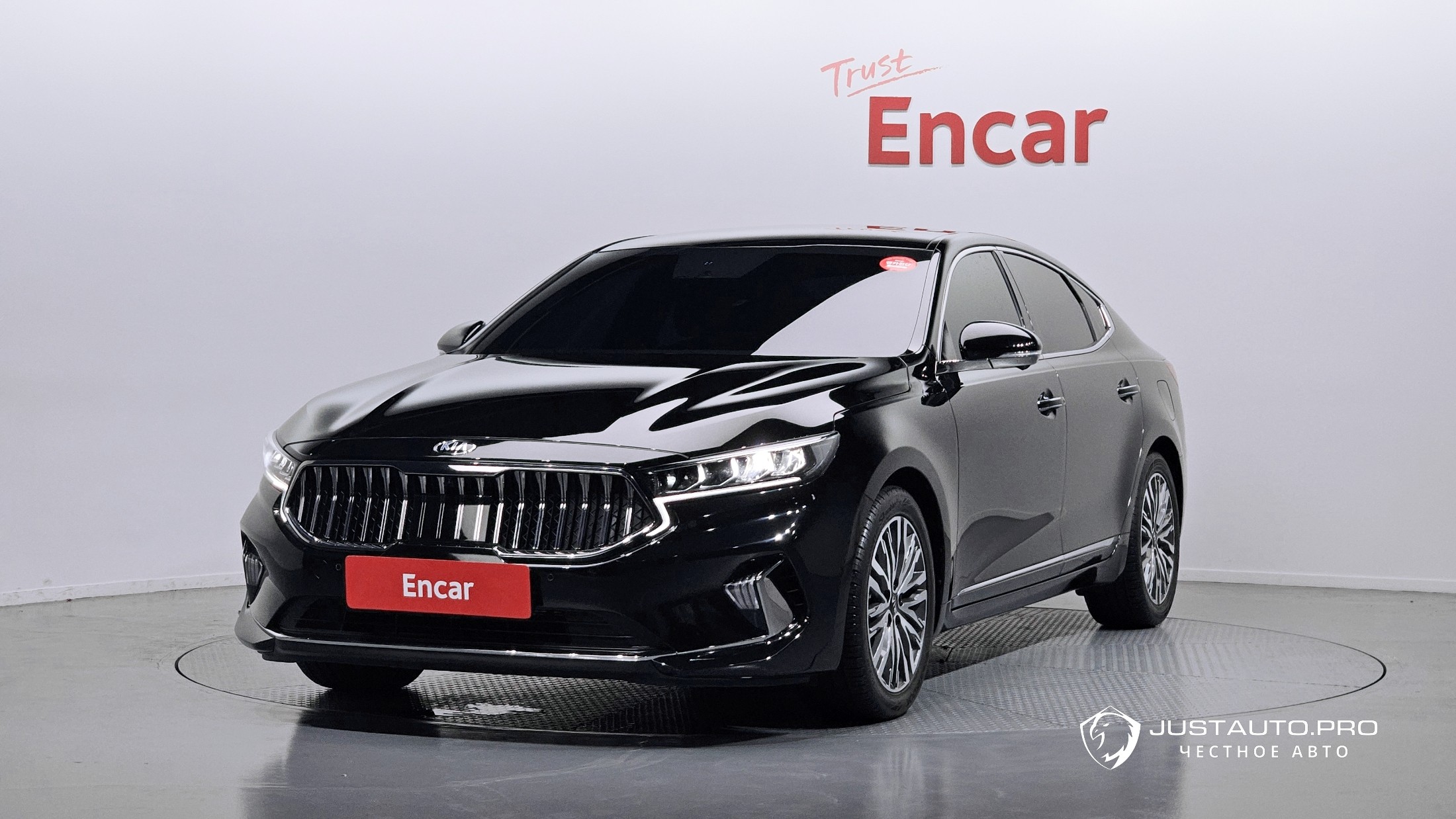Автомобиль Kia K7