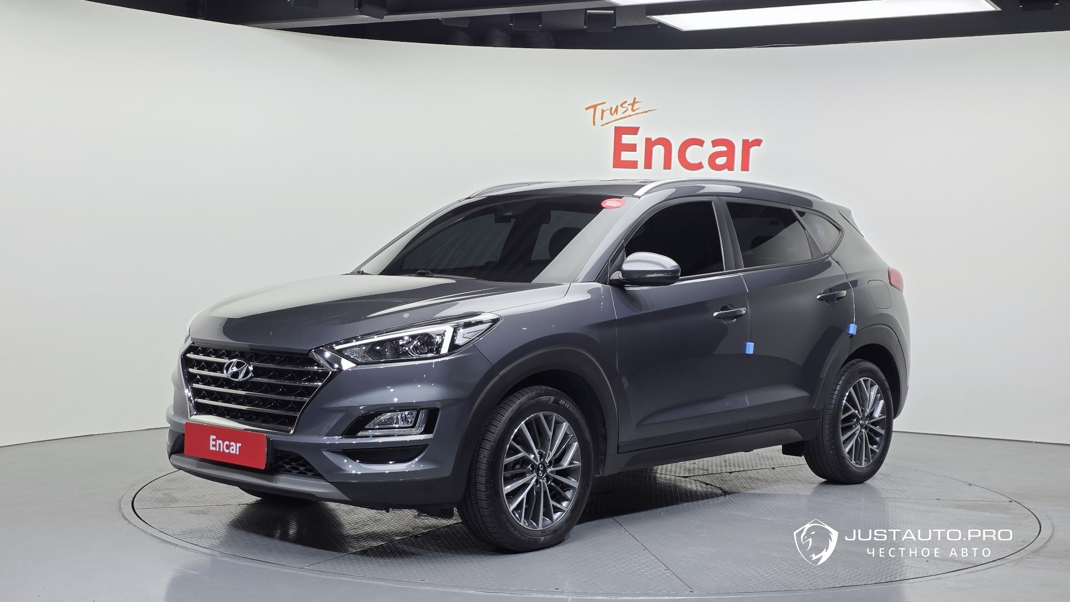 Автомобиль Hyundai Tucson