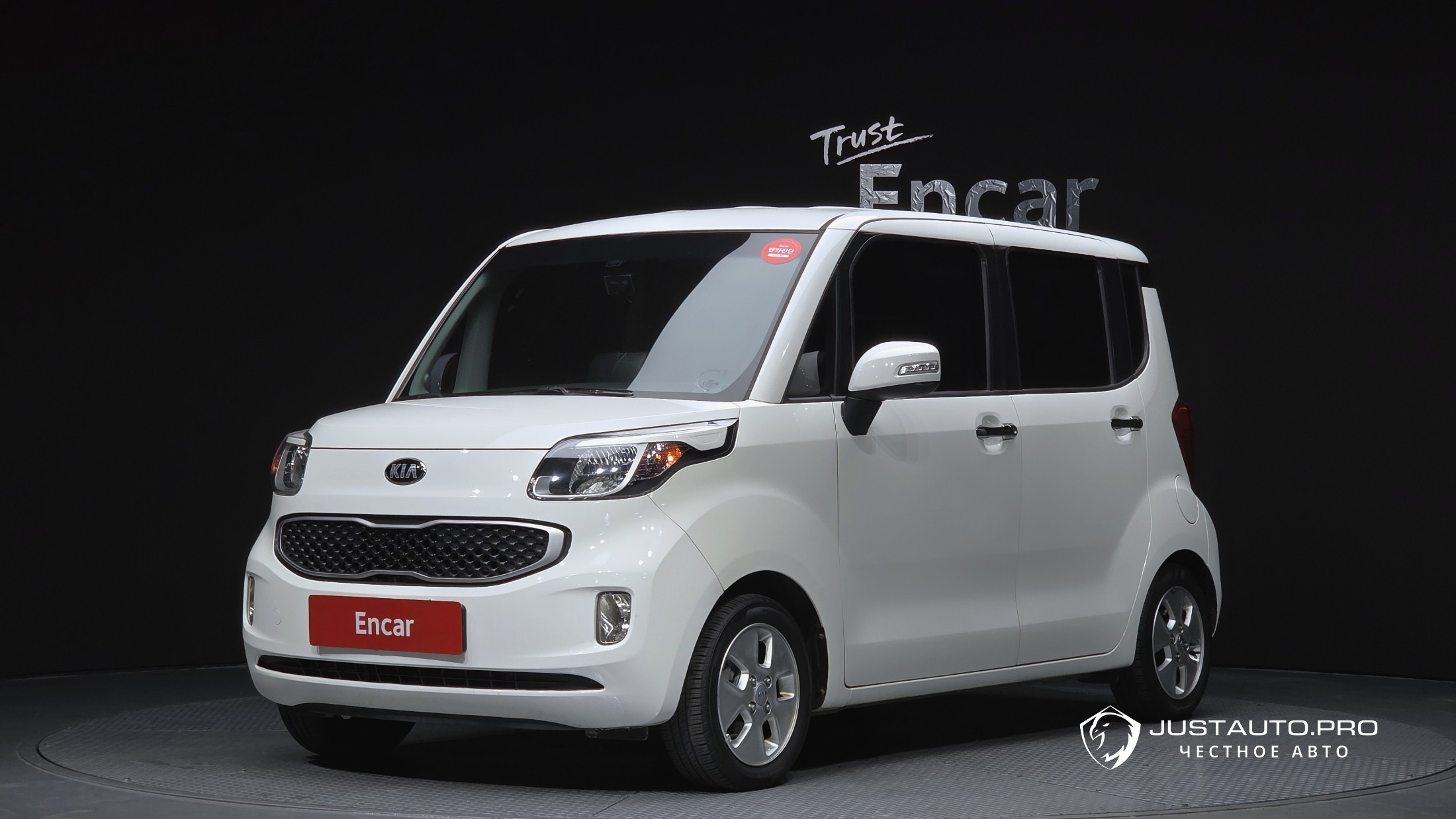 Автомобиль Kia RAY