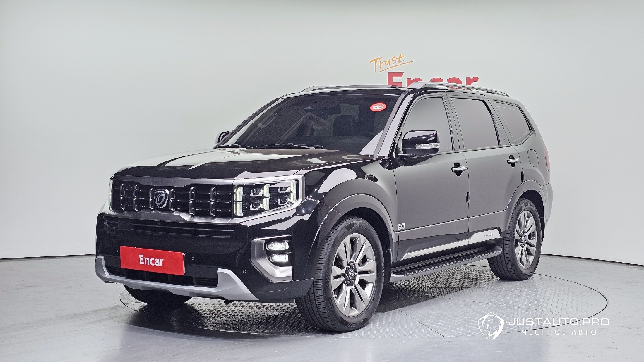 Автомобиль Kia Mohave