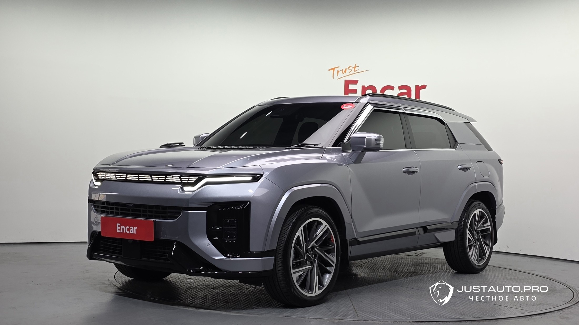 Автомобиль KG_Mobility_Ssangyong Actyon