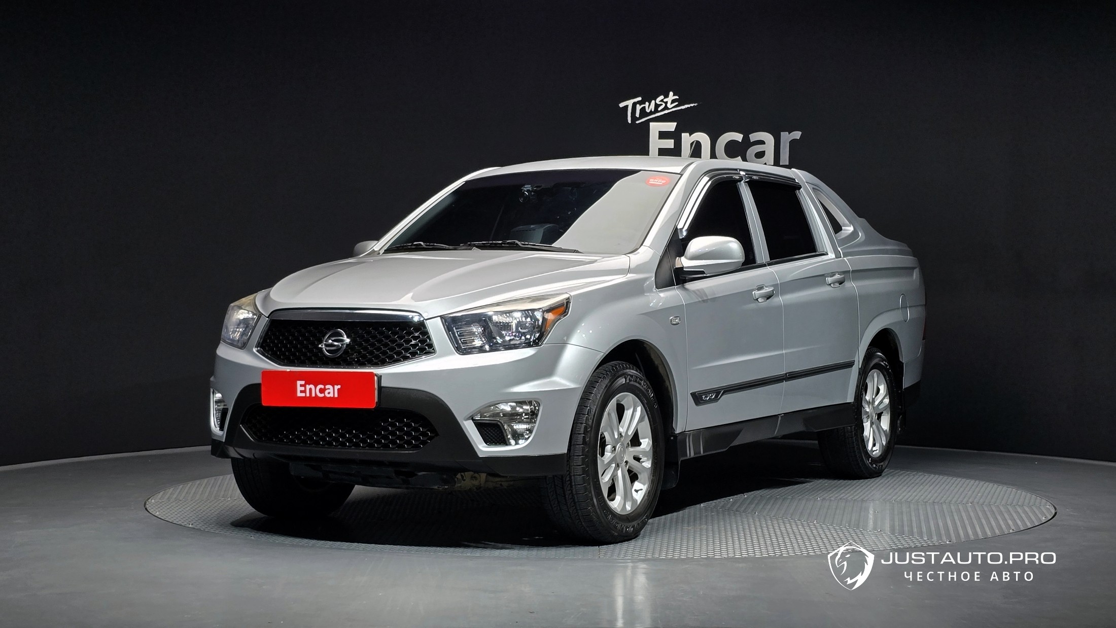Автомобиль KG_Mobility_Ssangyong KORANDO