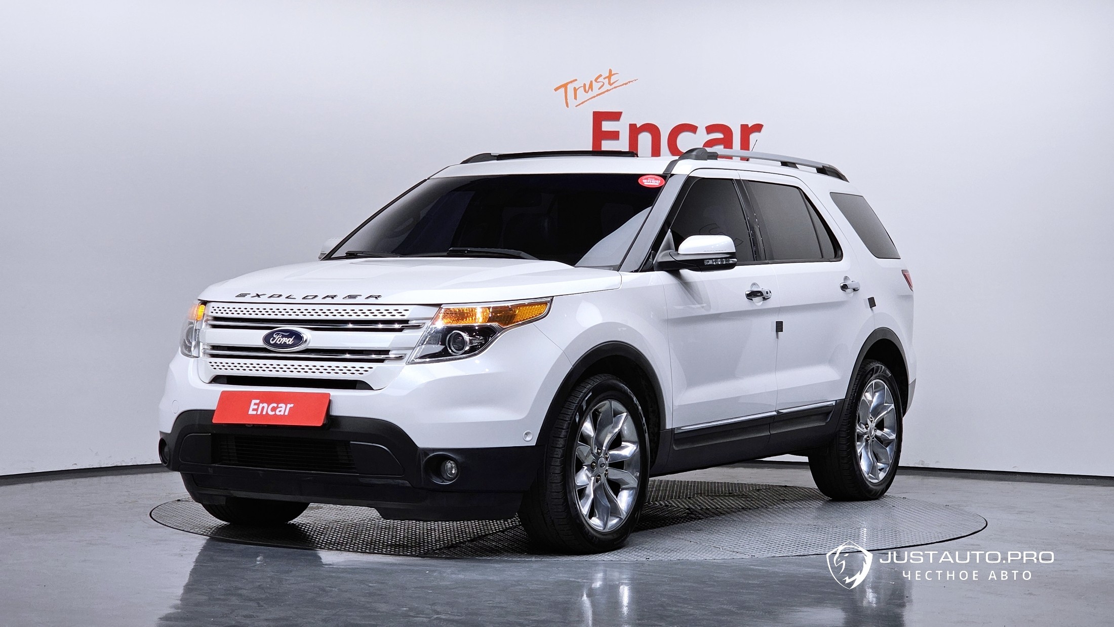 Автомобиль Ford Explorer