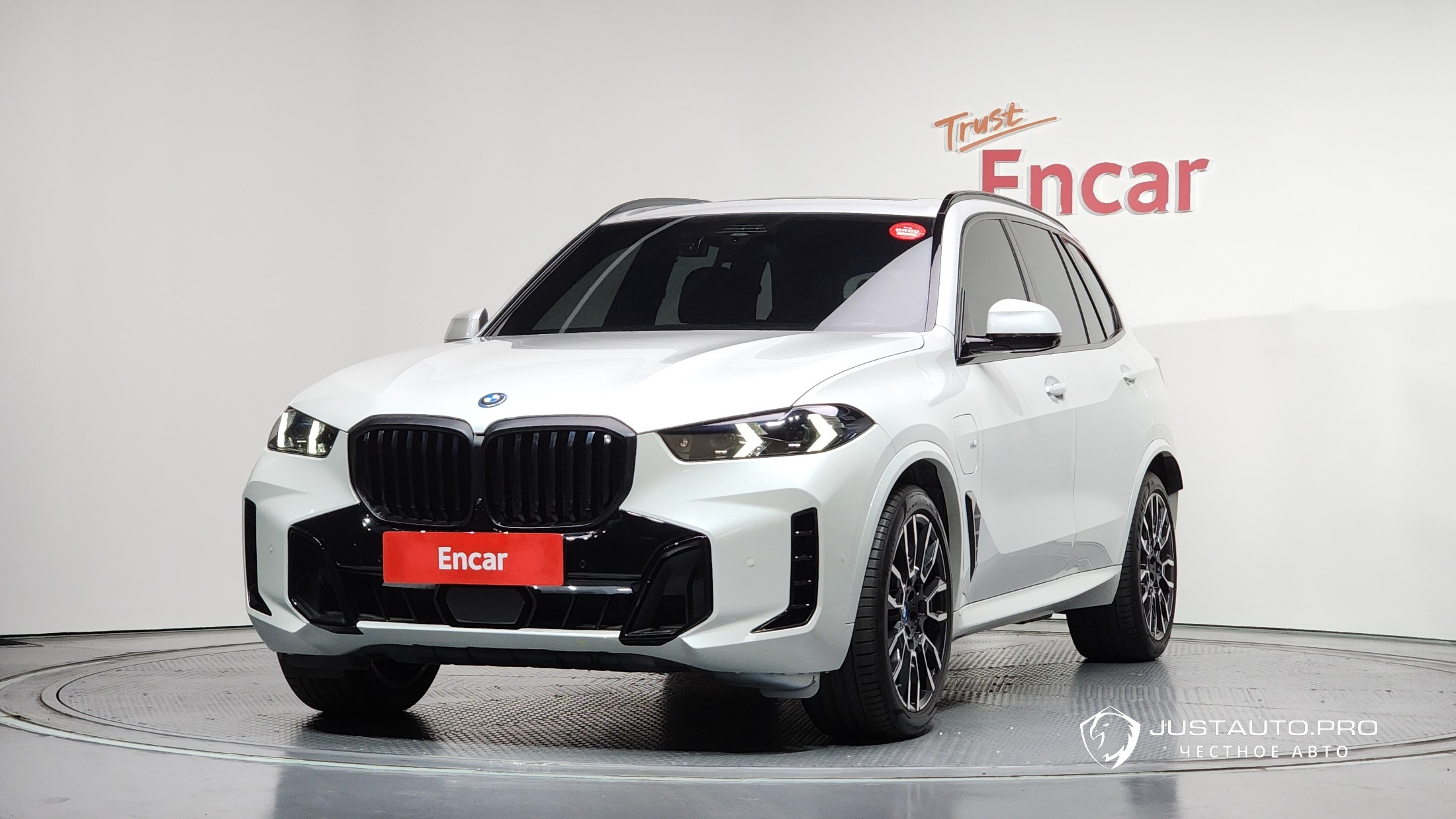 Автомобиль BMW X5