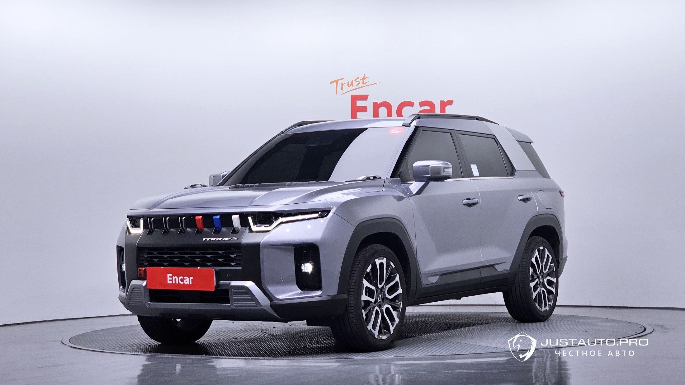 Автомобиль KG_Mobility_Ssangyong Torres