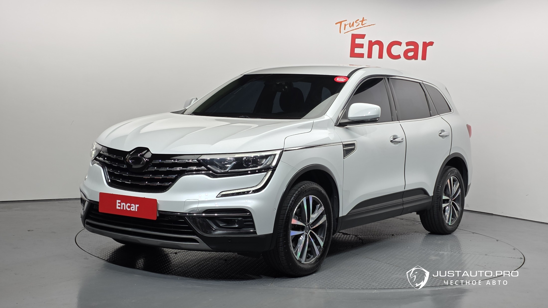 Автомобиль Renault-KoreaSamsung QM6
