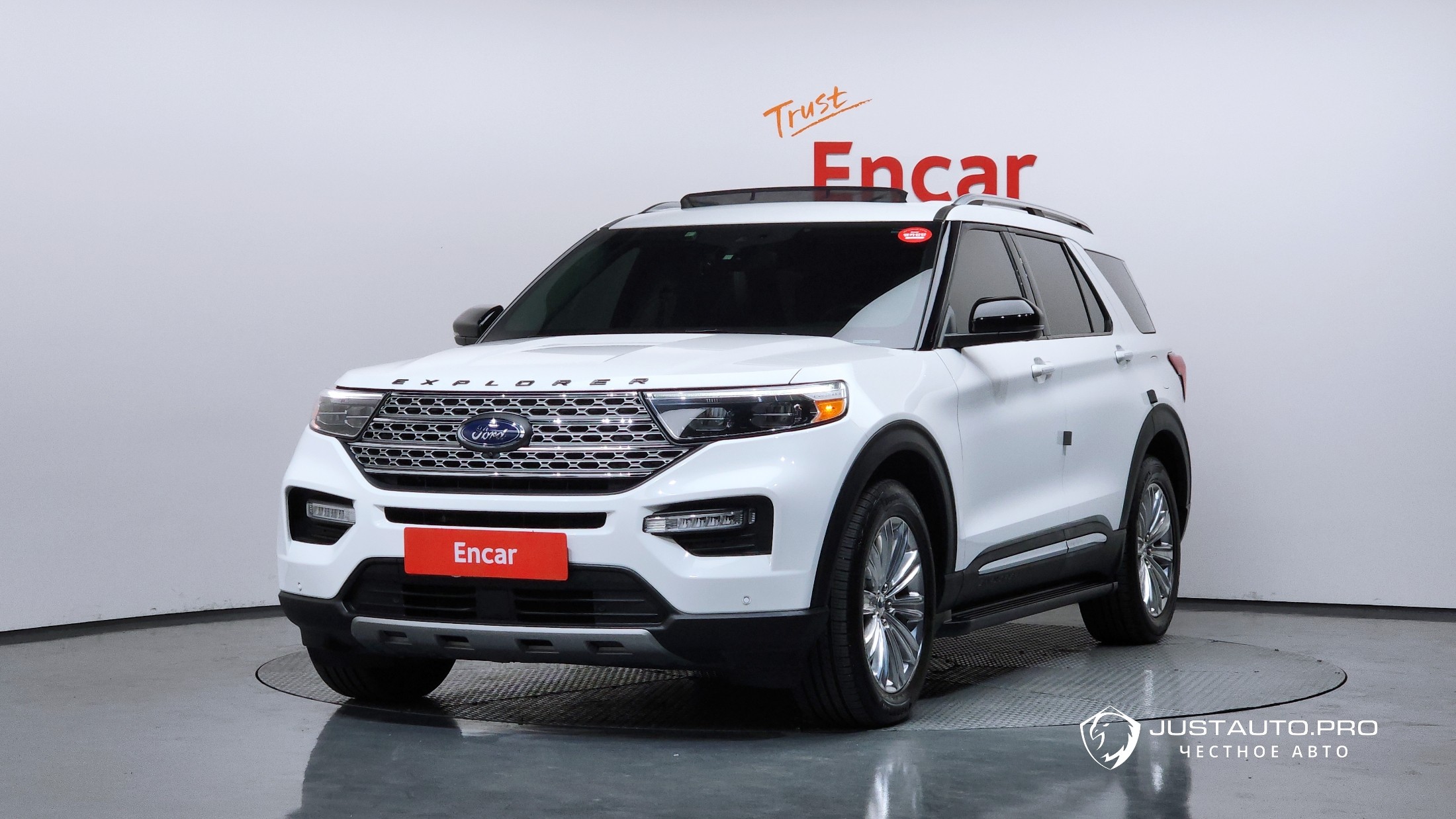 Автомобиль Ford Explorer