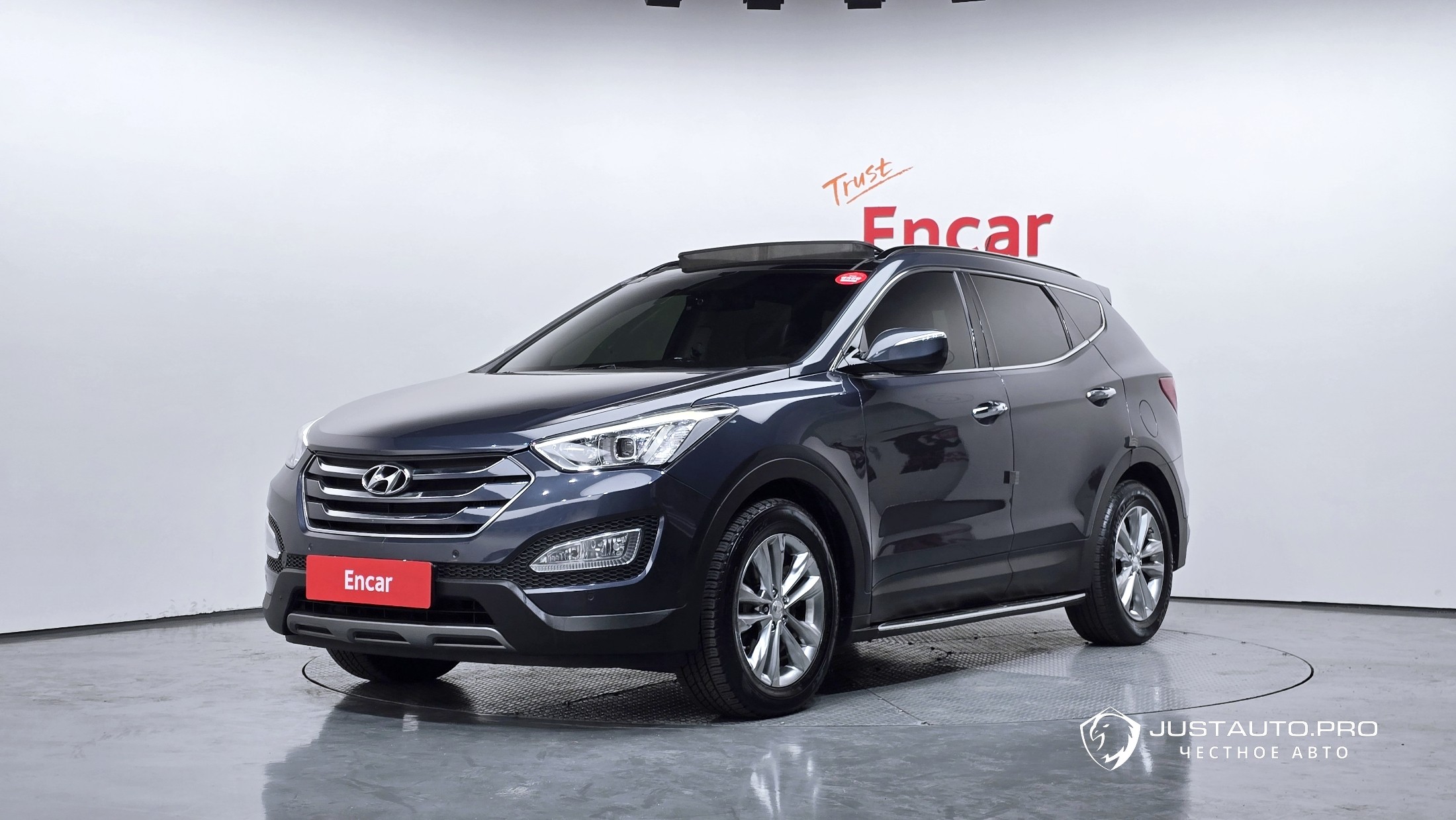 Автомобиль Hyundai Santafe