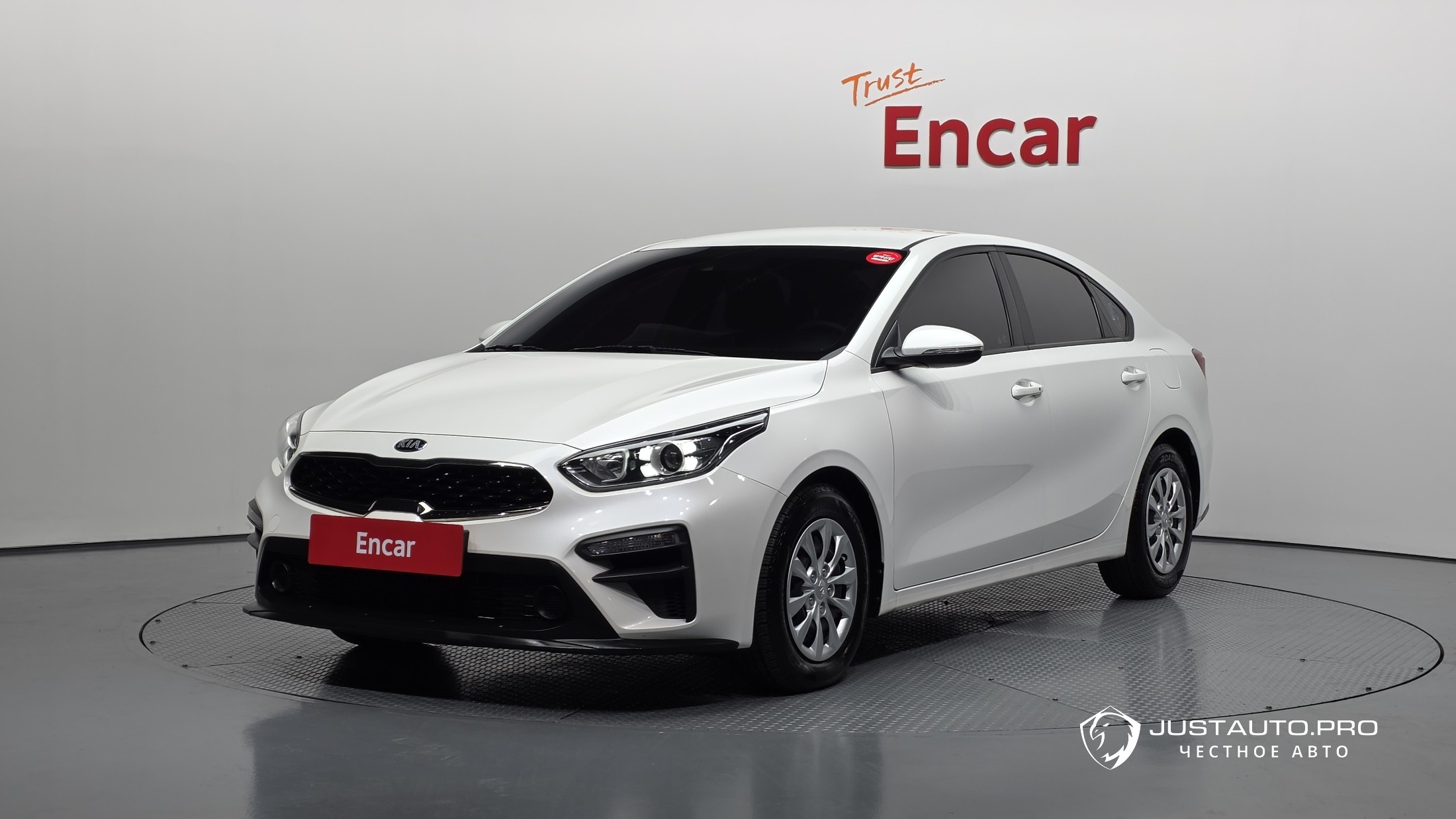 Автомобиль Kia K3