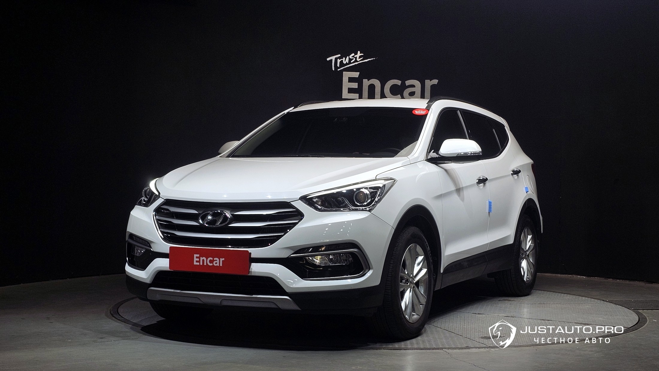 Автомобиль Hyundai Santafe