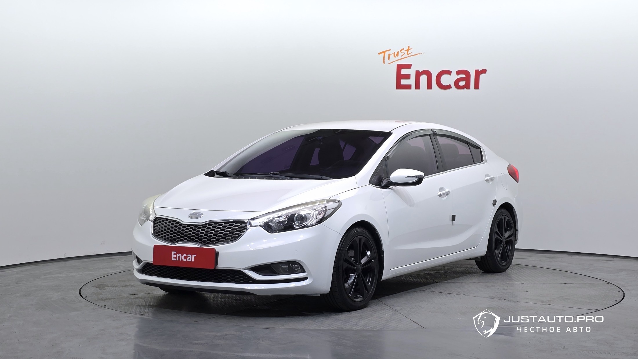 Автомобиль Kia K3