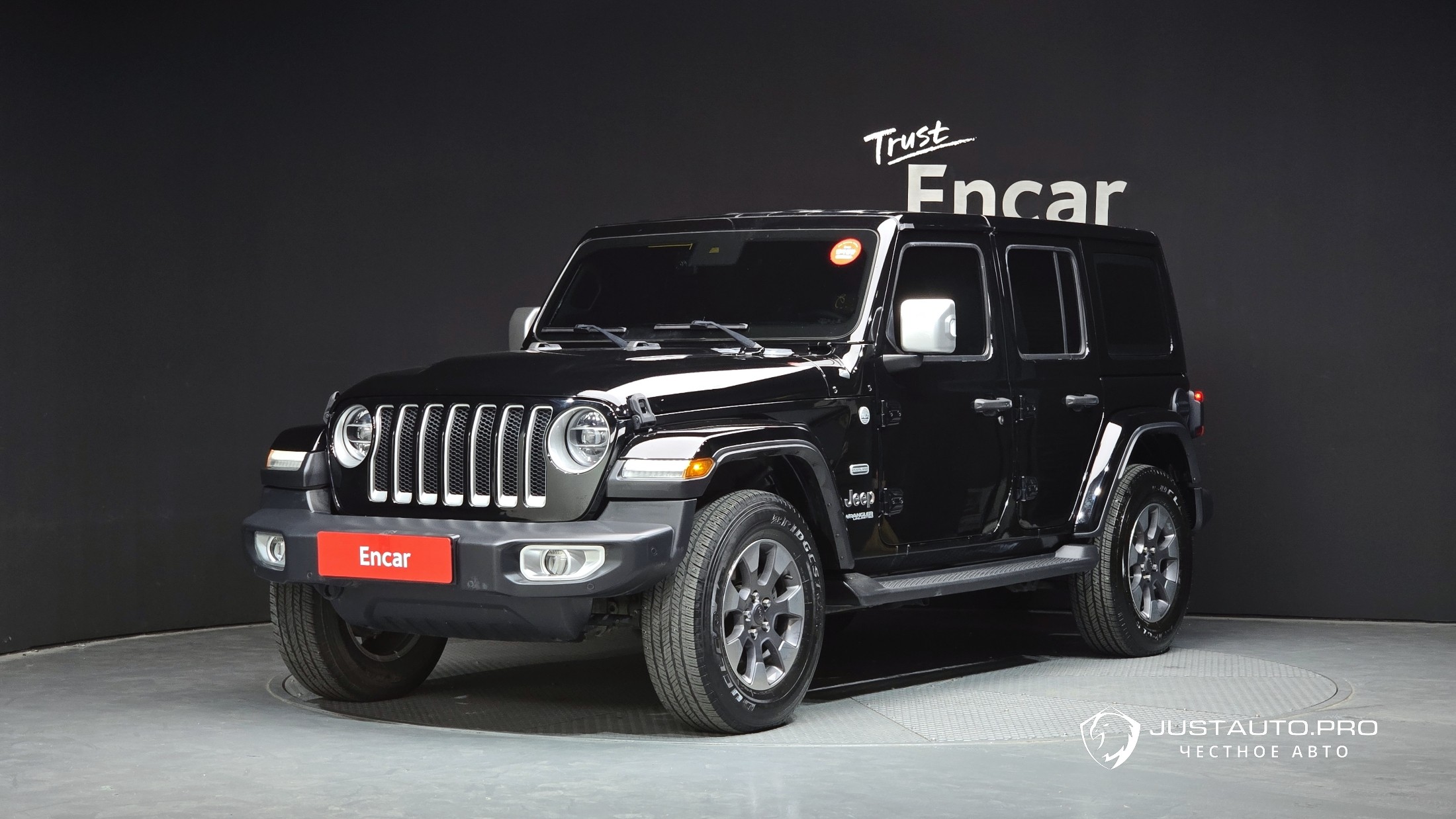 Автомобиль Jeep Wrangler