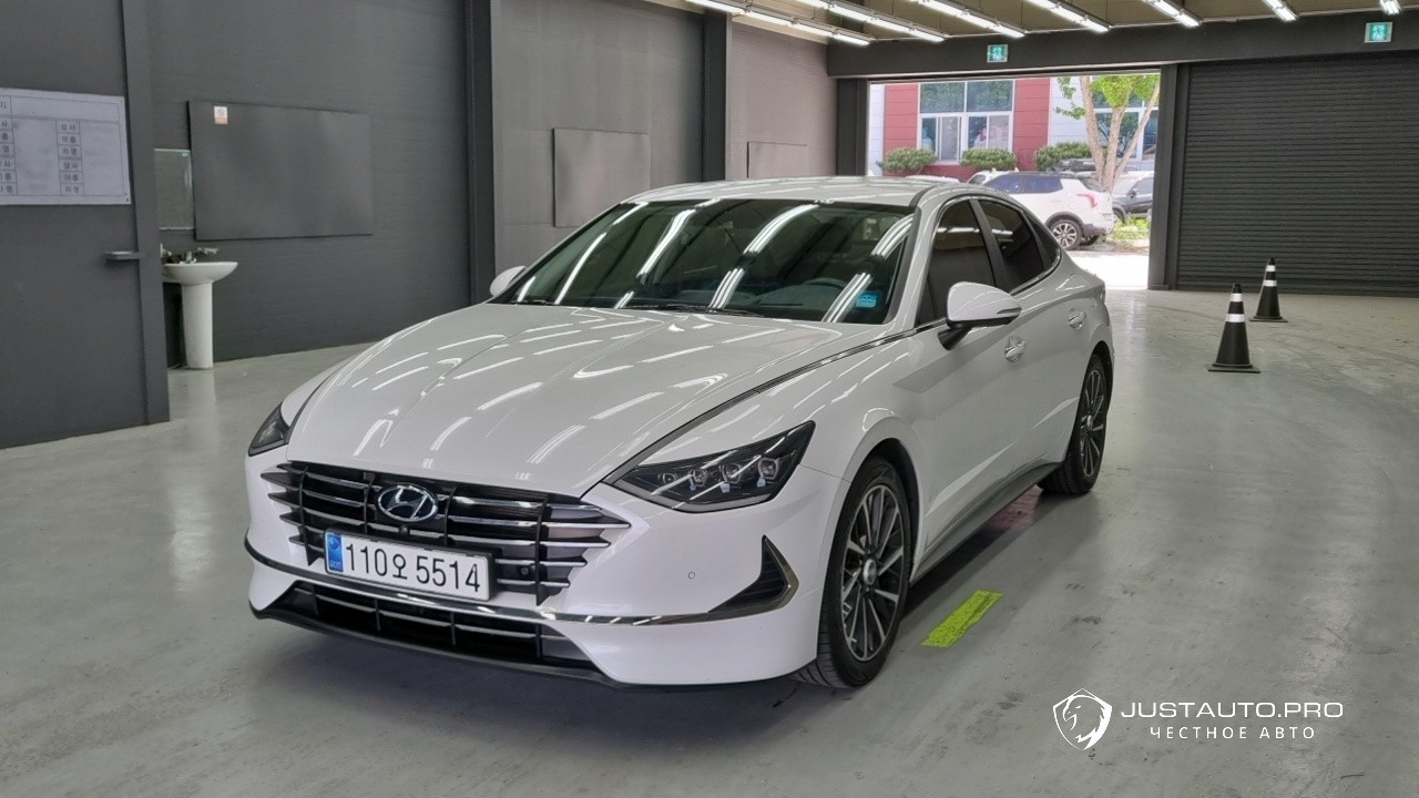 Автомобиль Hyundai Sonata