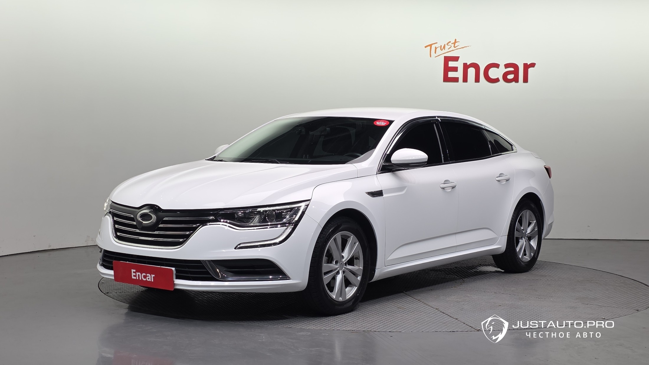 Автомобиль Renault-KoreaSamsung SM6