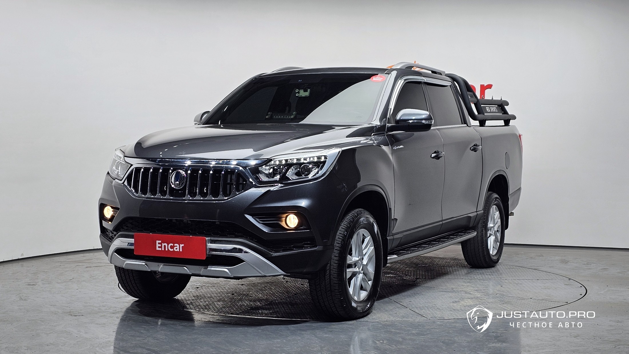 Автомобиль KG_Mobility_Ssangyong Rexton