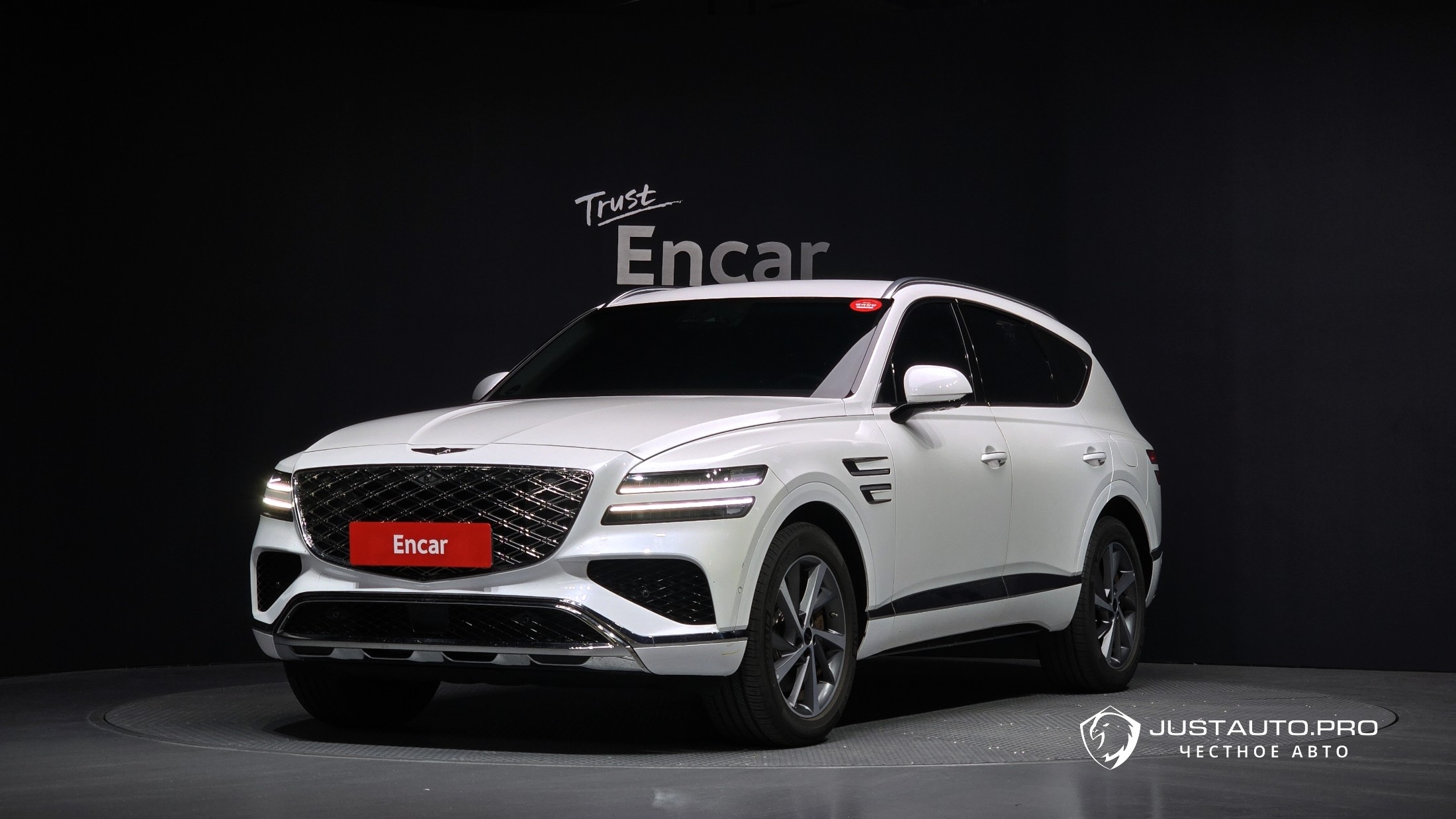 Автомобиль Genesis GV80