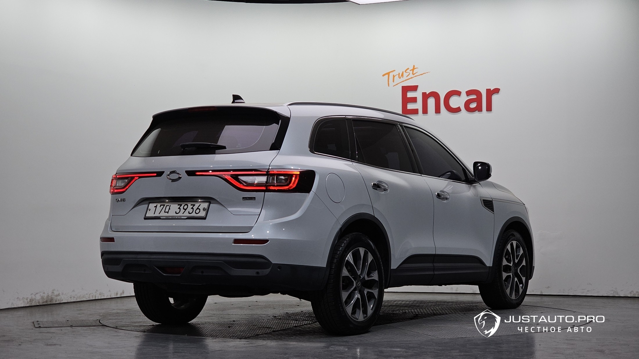 Автомобиль Renault-KoreaSamsung QM6