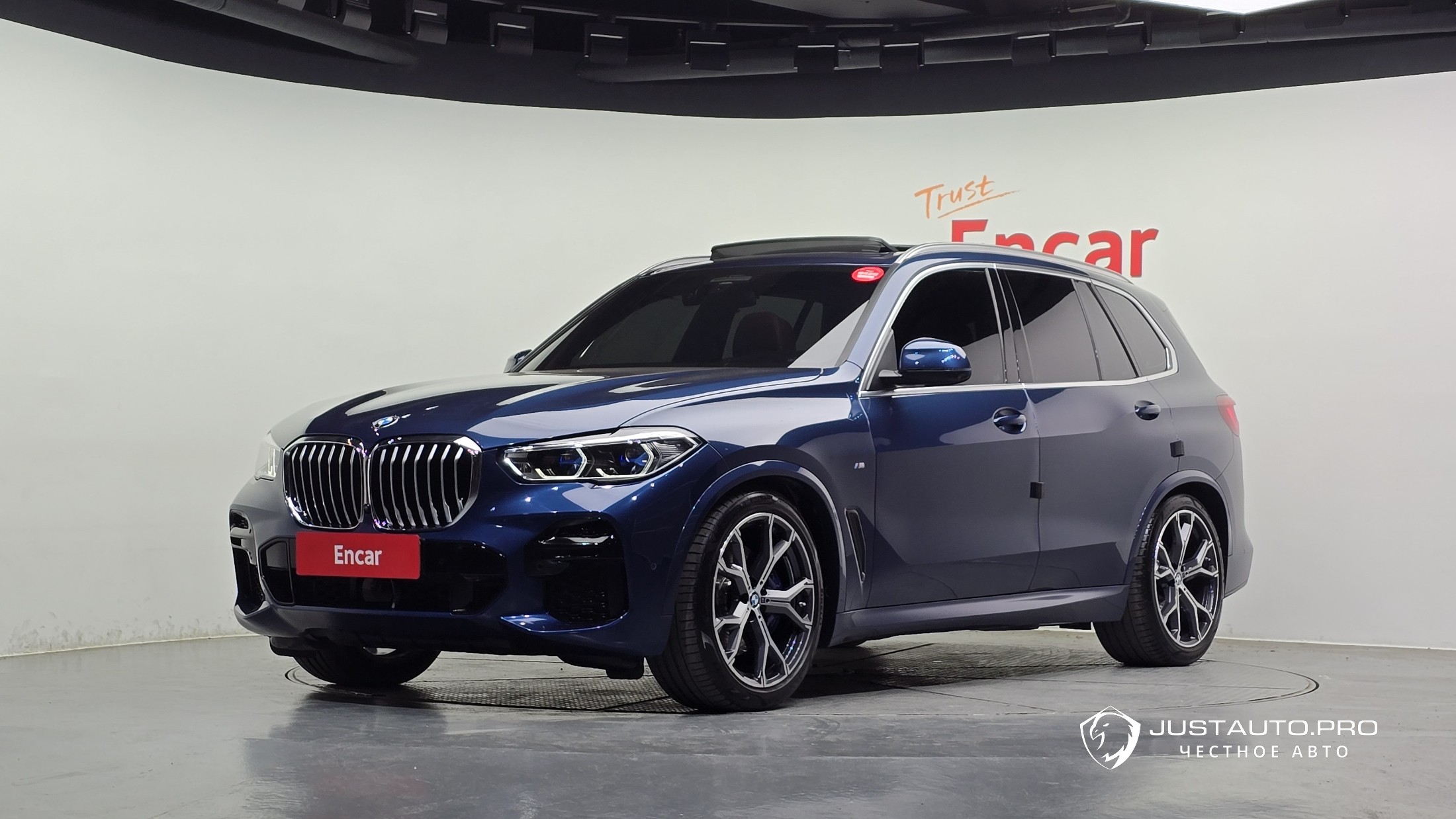 Автомобиль BMW X5