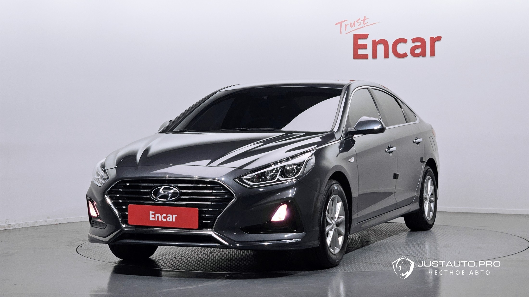 Автомобиль Hyundai Sonata