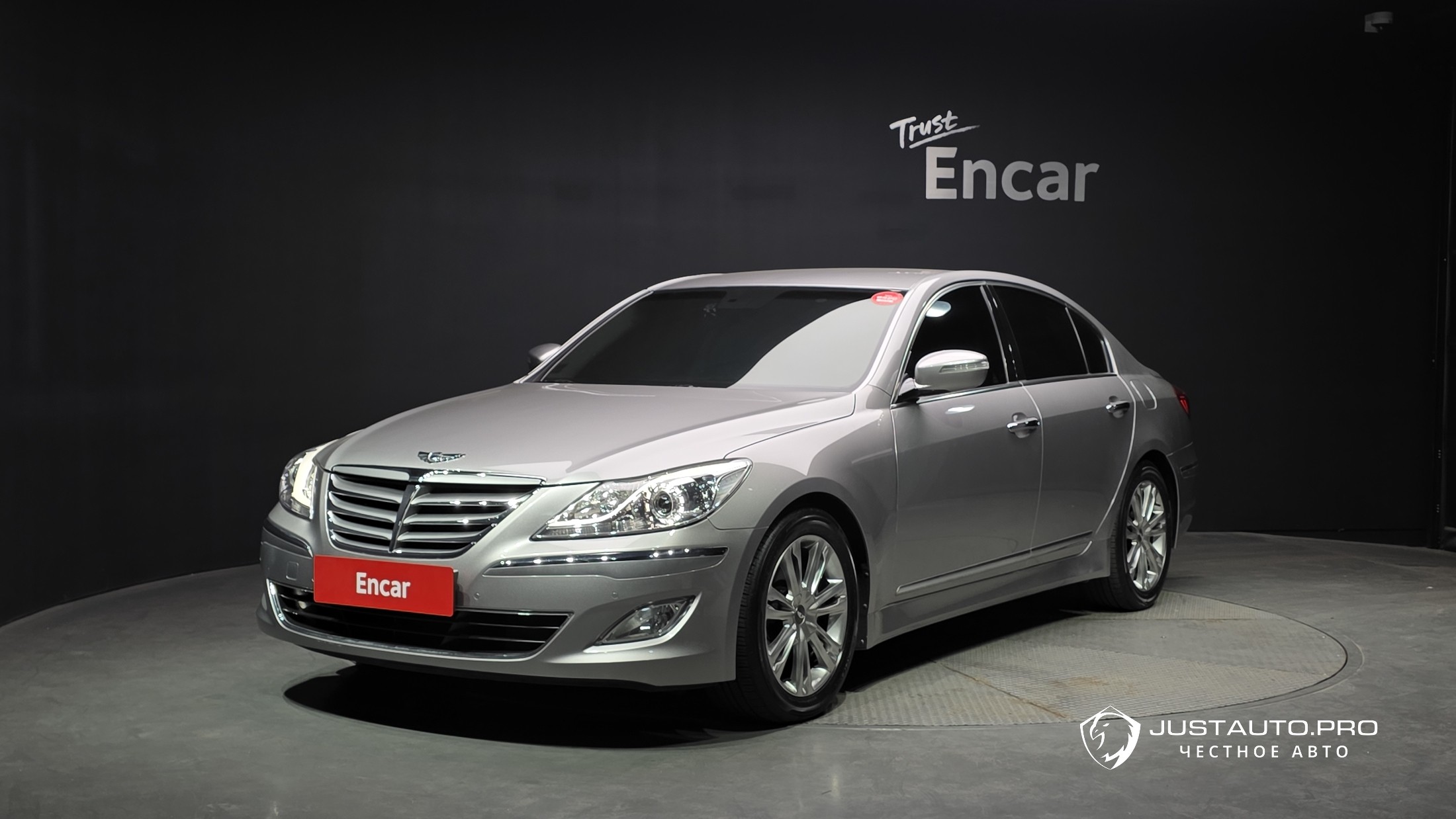 Автомобиль Hyundai Genesis