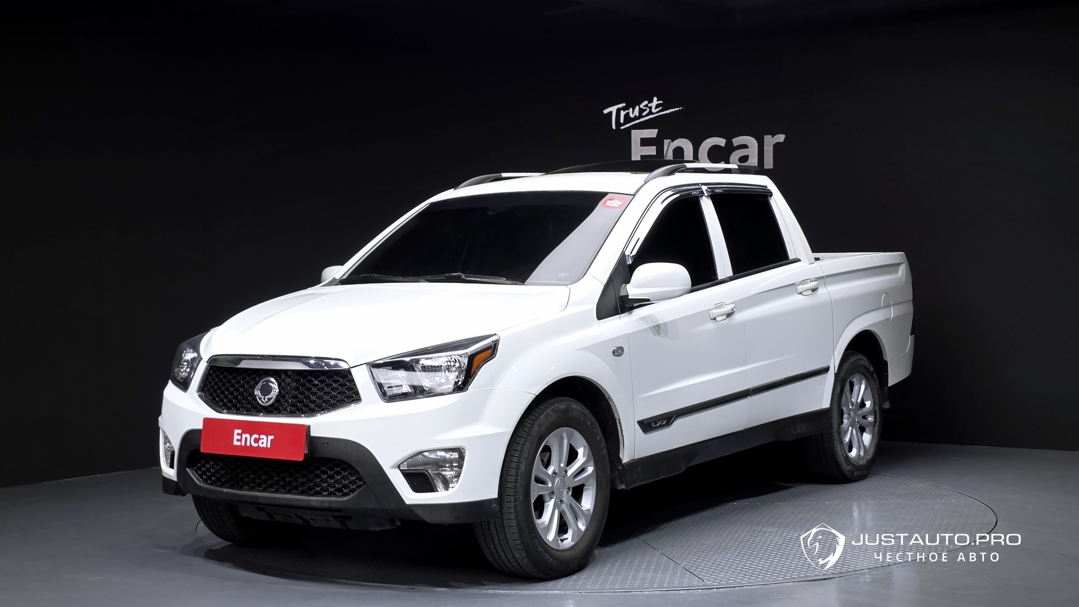 Автомобиль KG_Mobility_Ssangyong KORANDO