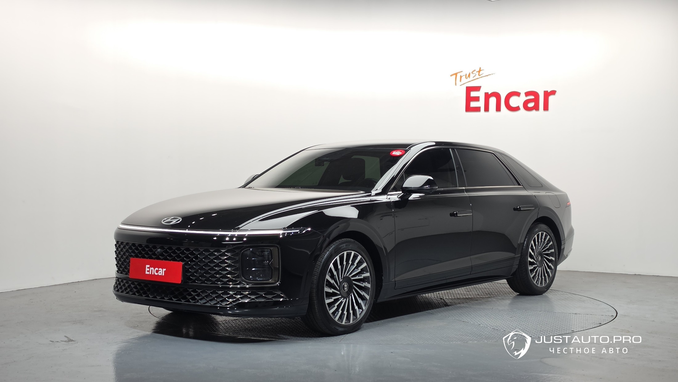 Автомобиль Hyundai Grandeur