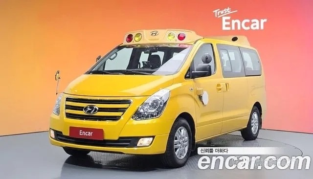 Автомобиль Hyundai Starex