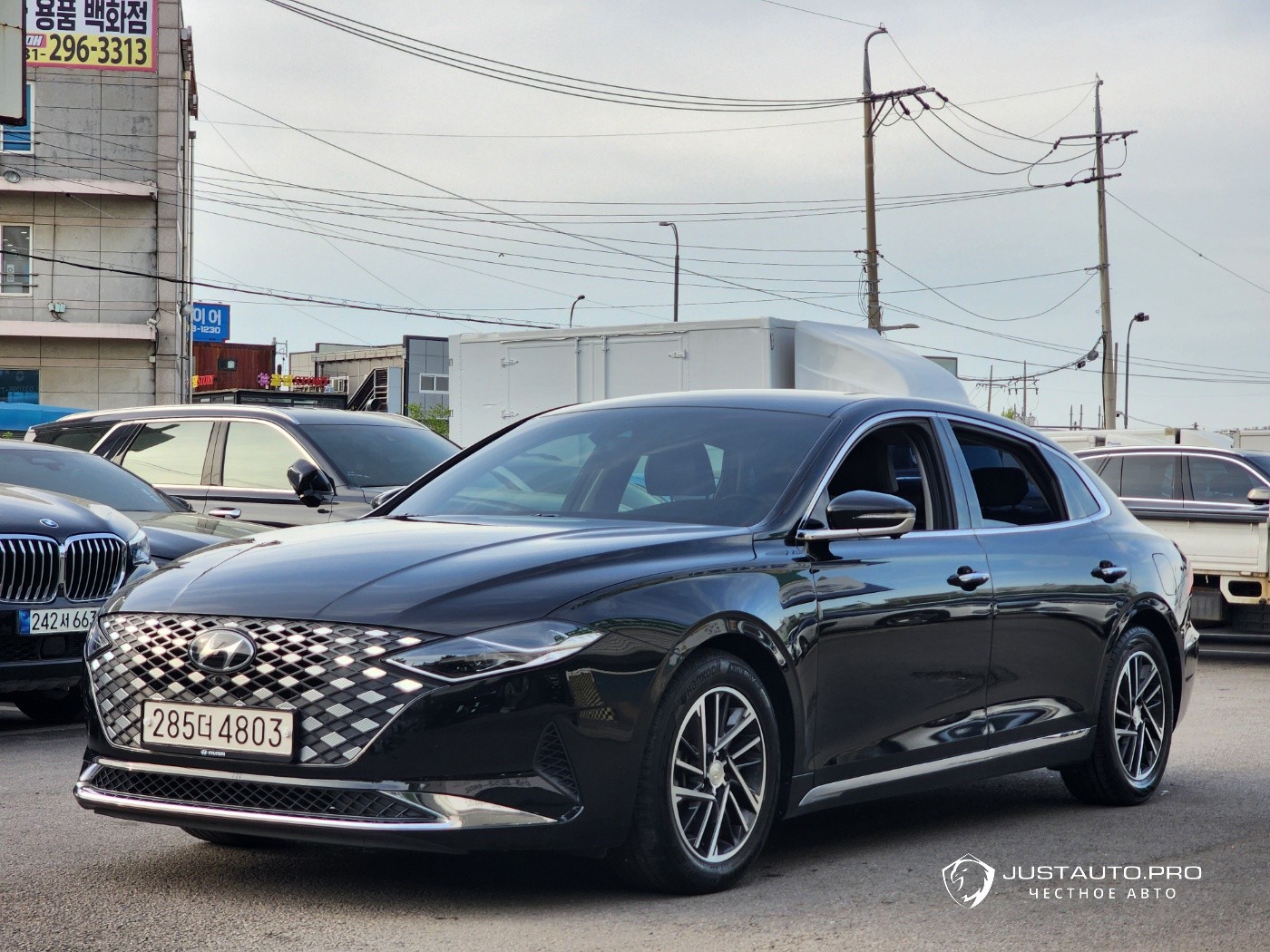 Автомобиль Hyundai Grandeur