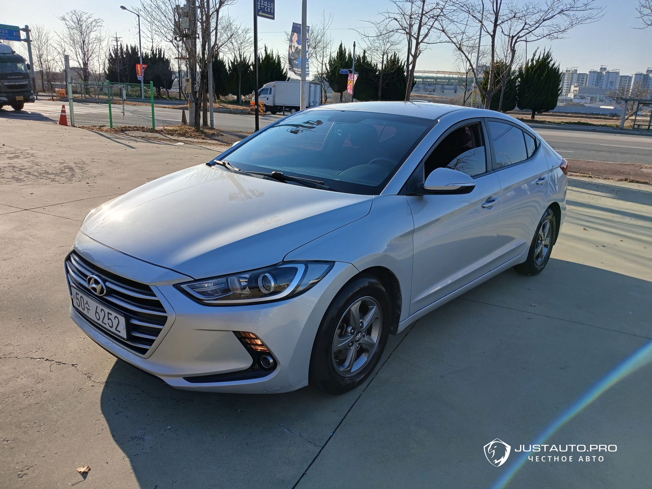 Автомобиль Hyundai AVANTE