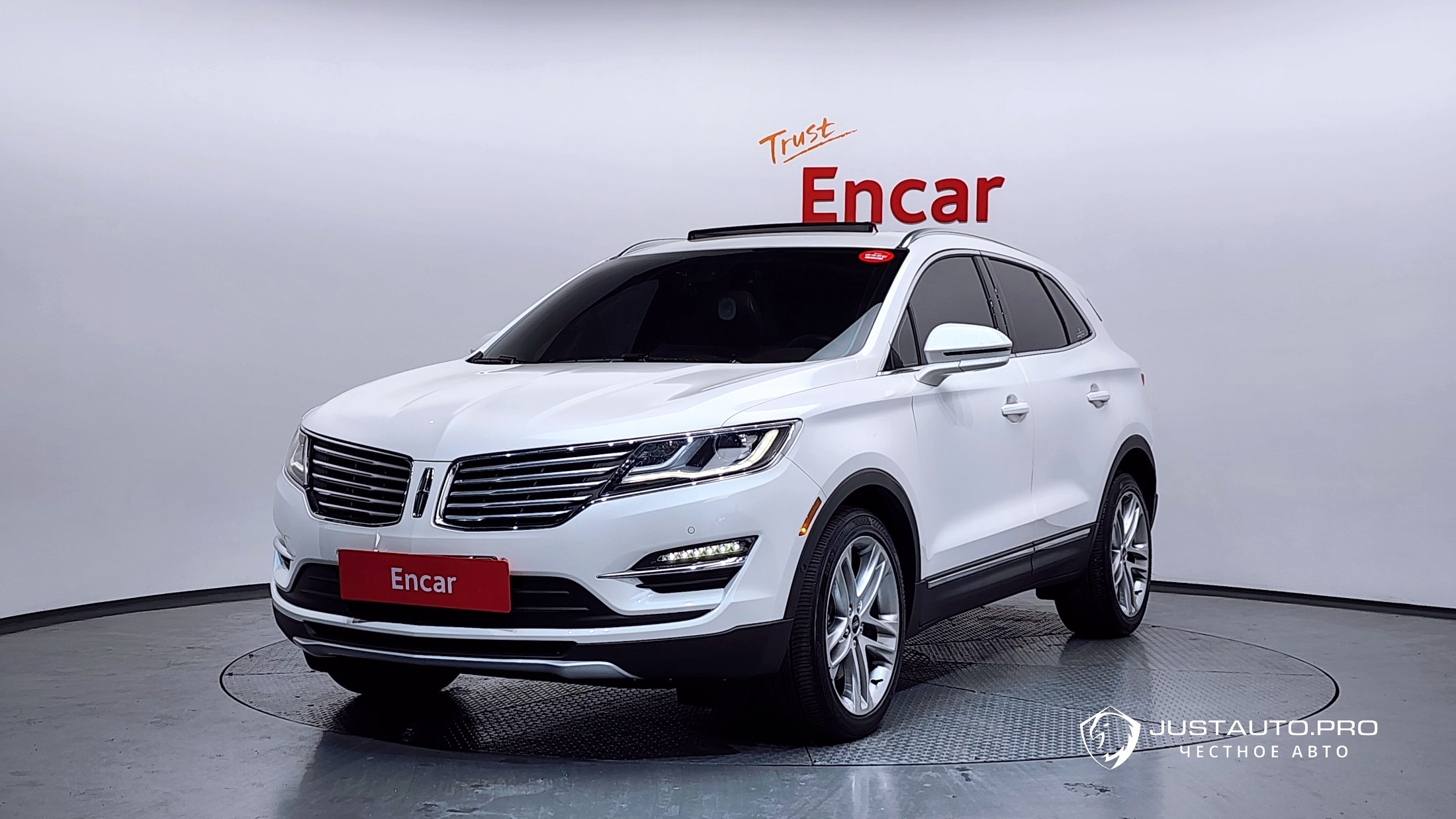 Автомобиль Lincoln MKC