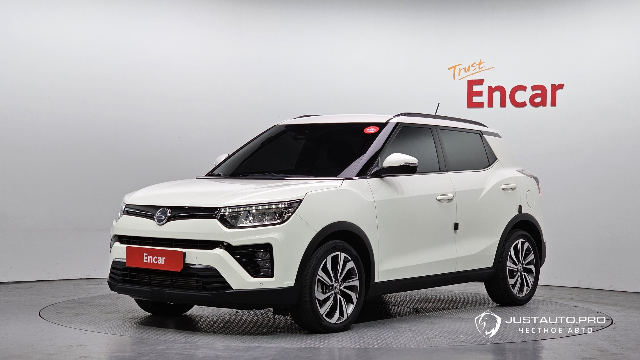 Автомобиль KG_Mobility_Ssangyong TIBOLI