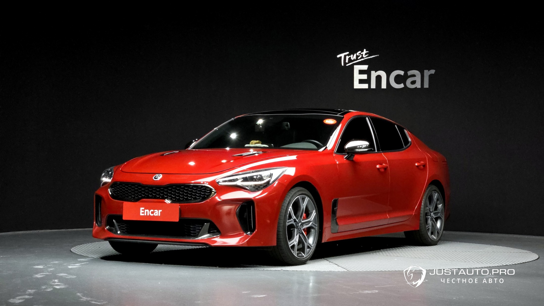Автомобиль Kia Stinger