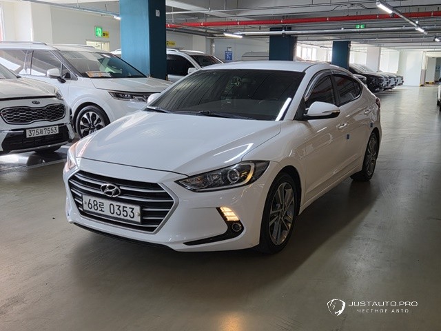 Автомобиль Hyundai AVANTE