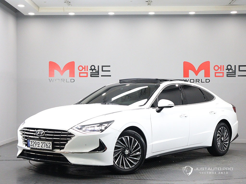 Автомобиль Hyundai Sonata