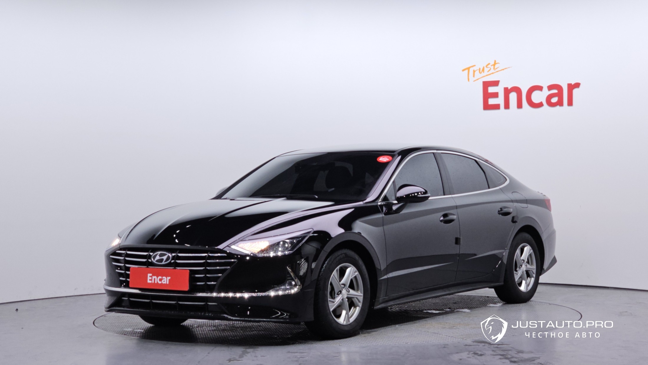 Автомобиль Hyundai Sonata