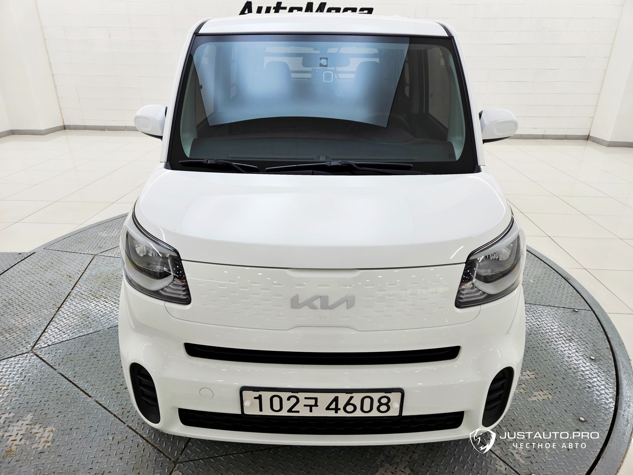Автомобиль Kia RAY