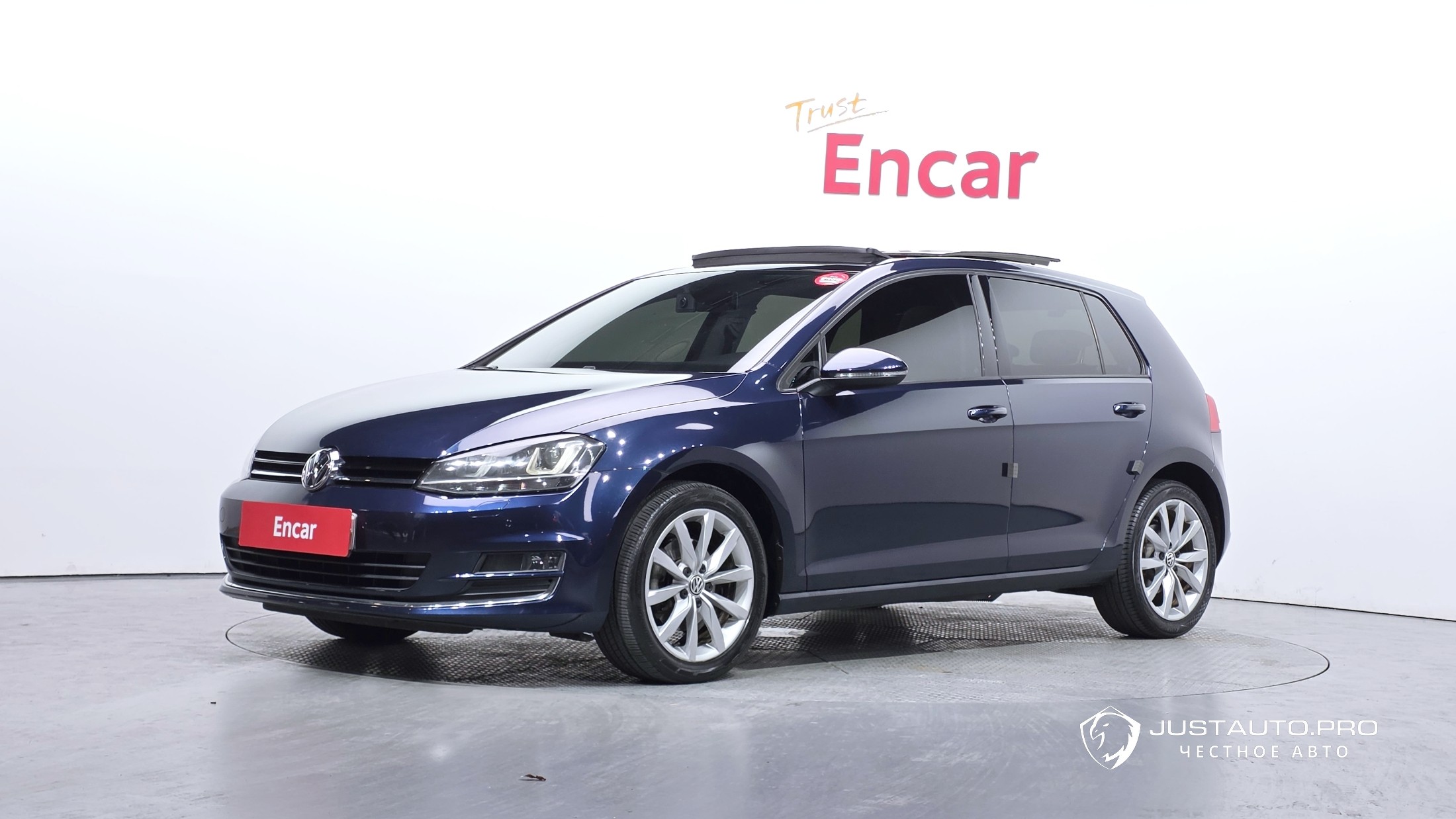 Автомобиль Volkswagen Golf