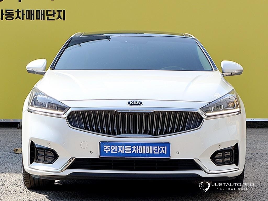Автомобиль Kia K7