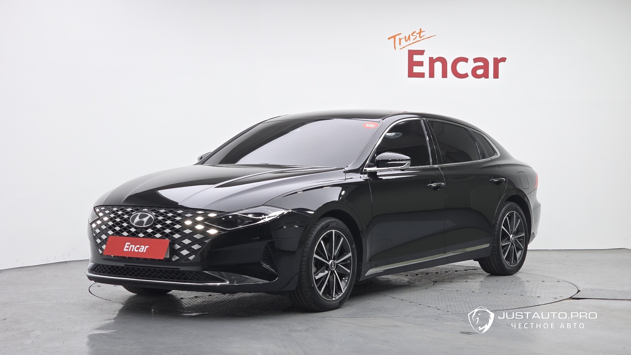 Автомобиль Hyundai Grandeur