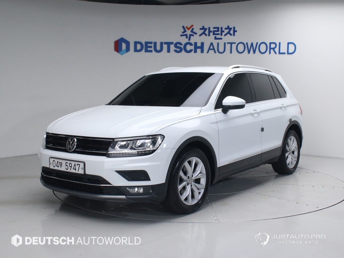 Автомобиль Volkswagen Tiguan